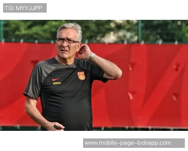 伊万回应质疑称自己履历丰富曾获13个冠军不怕被骂骗子