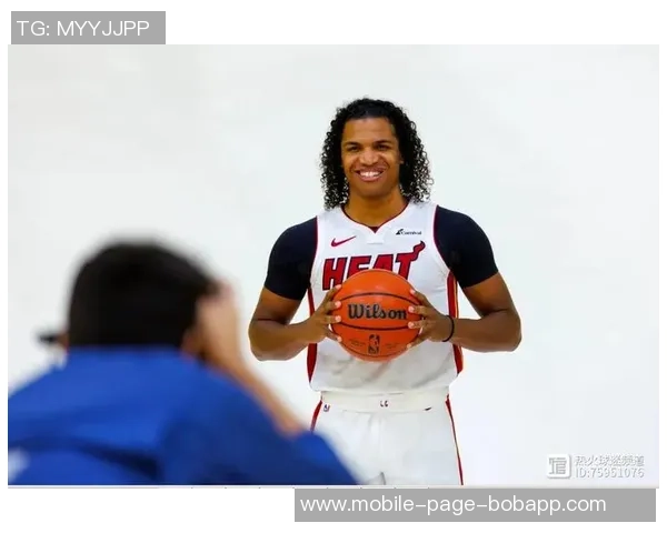 斯波称赞德鲁史密斯具备顶尖预判能力和出色抢断技巧