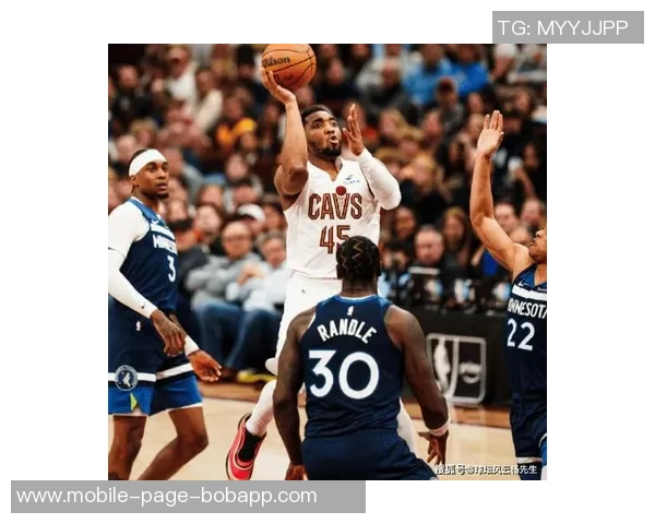 骑士与森林狼上半场精彩对决九名球员齐发力共同争辉 骑士与森林狼上半场精彩对决九名球员齐发力共同争辉